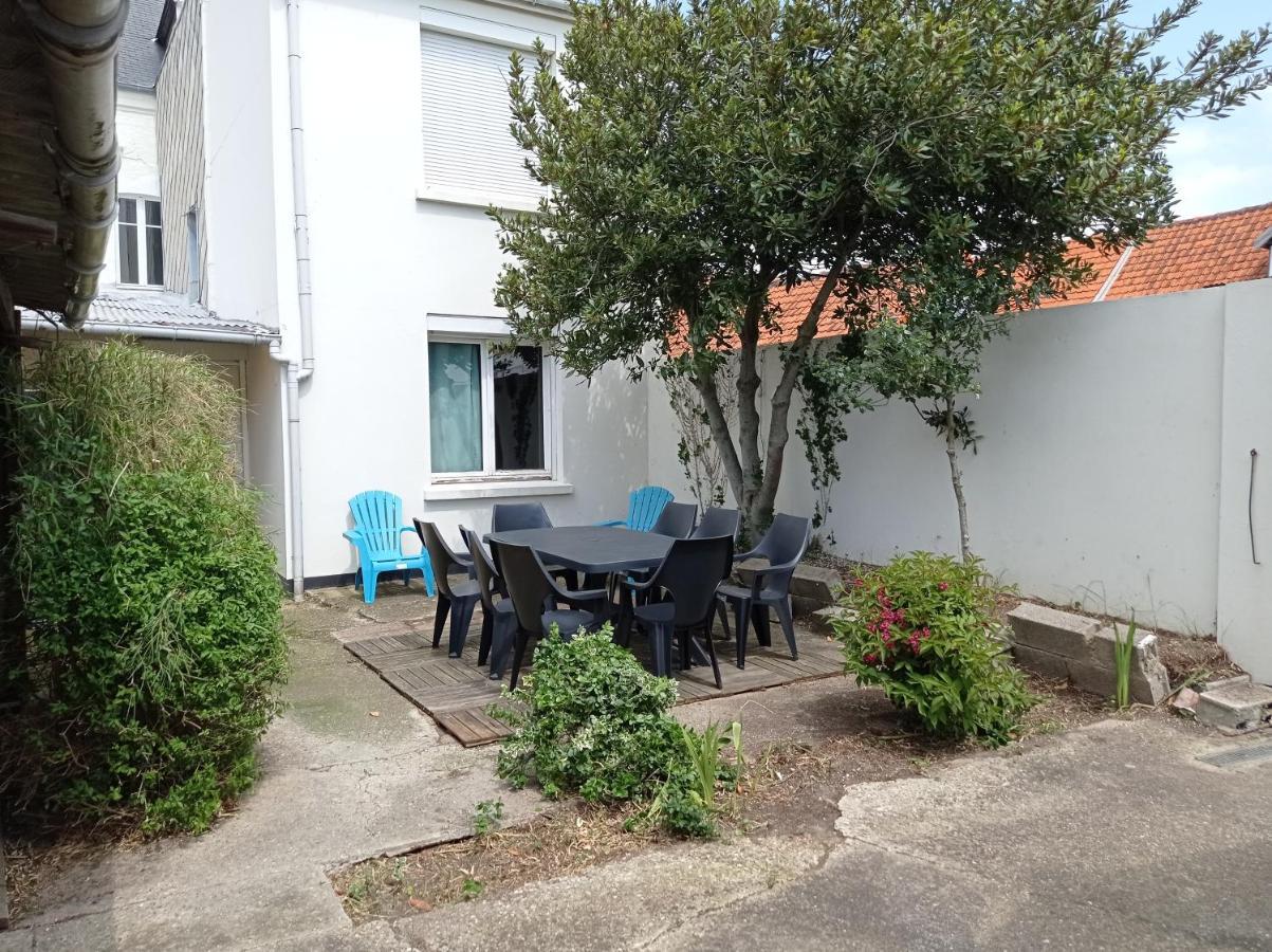 Appartement Duplex Avec Cour 10 Pers Berck Bagian luar foto